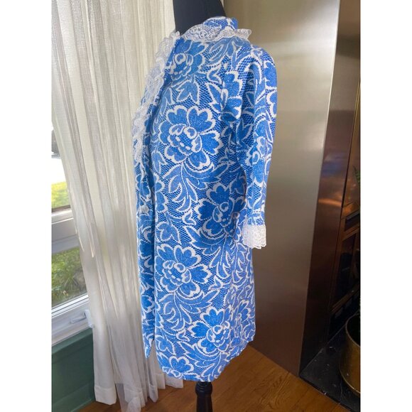 Vintage 1950s peignoir, short blue floral 3/4 sleeves robe, Dream-A-Way - Picture 3 of 9